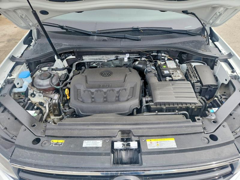 Продажа на аукционе авто 2022 Volkswagen Tiguan, vin: 3VVCB7AX1NM022199, номер лота: 47833206