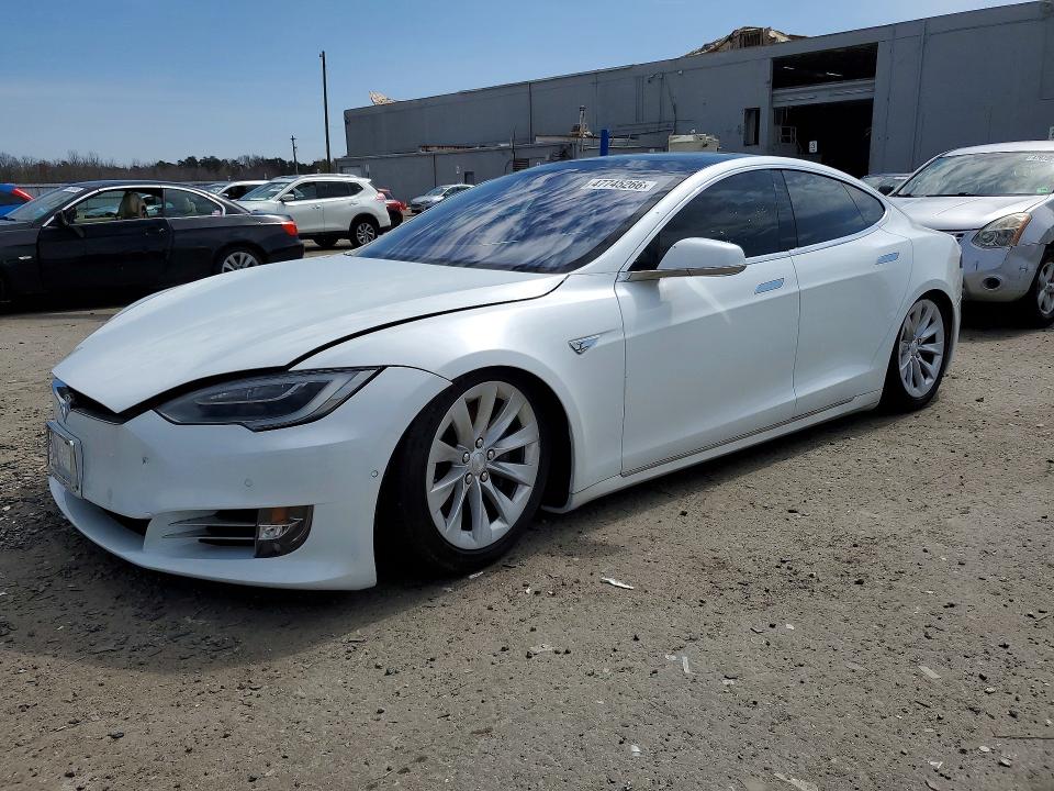 2016 Tesla Model S მანქანა იყიდება აუქციონზე, vin: 5YJSA1E2XGF155947, აუქციონის ნომერი: 47745266