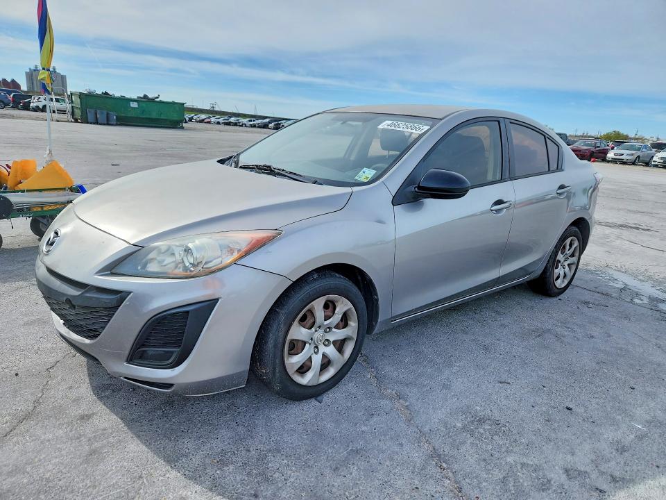 46625866 :رقم المزاد ، JM1BL1UF7B1367284 vin ، 2011 Mazda 3 مزاد بيع