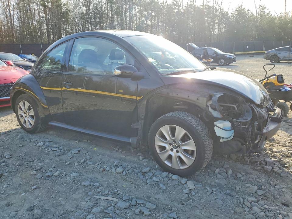 47373076 :رقم المزاد ، 3VWRW31C68M520662 vin ، 2008 Volkswagen New Beetle مزاد بيع
