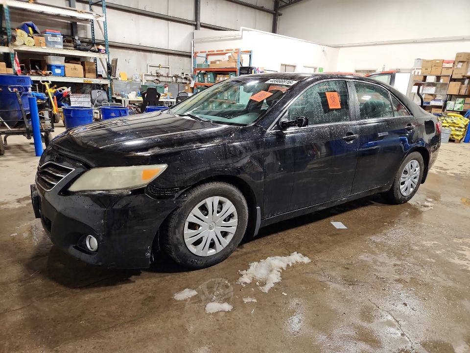 45966916 :رقم المزاد ، 4T1BF3EKXAU031054 vin ، 2010 Toyota Camry مزاد بيع