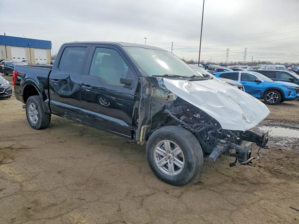 Продажа на аукционе авто 2023 Ford F150 Super, vin: 1FTFW1E82PFA35353, номер лота: 76590995