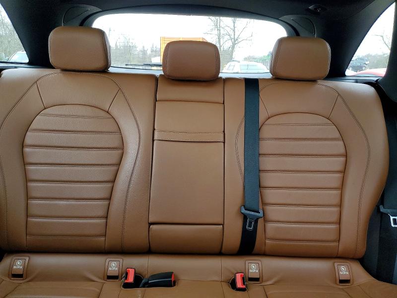 46892006 :رقم المزاد ، WDC0G6EB7LF731450 vin ، 2020 Mercedes-benz Glc مزاد بيع