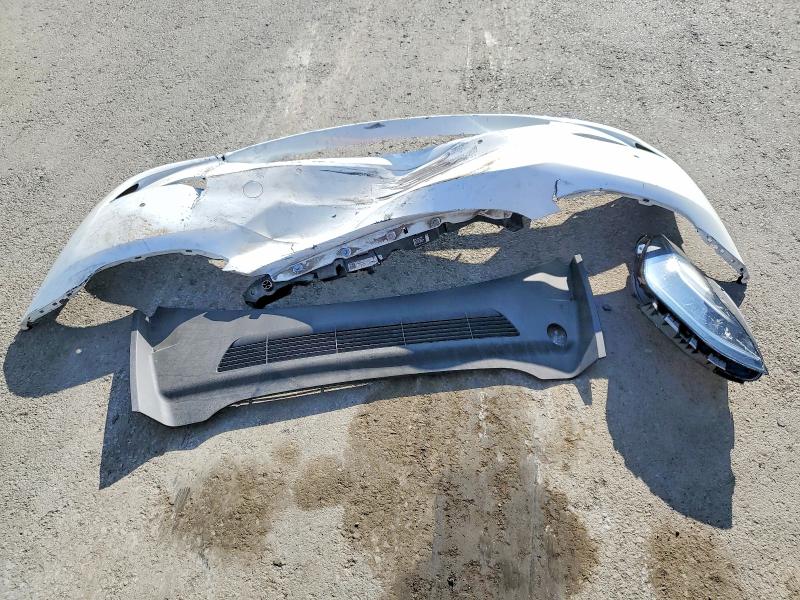 46734816 :رقم المزاد ، 5YJYGDED5MF132860 vin ، 2021 Tesla Model Y مزاد بيع