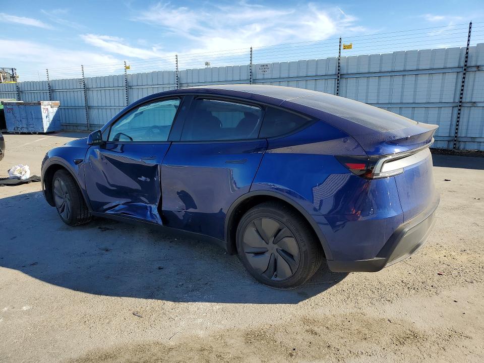 2026 Tesla Model Y მანქანა იყიდება აუქციონზე, vin: 7SAYGDED3TF416585, აუქციონის ნომერი: 46372766
