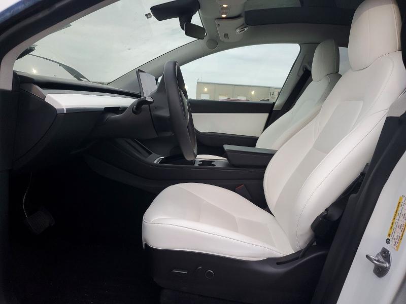 2022 Tesla Model Y მანქანა იყიდება აუქციონზე, vin: 7SAYGDEE2NF331751, აუქციონის ნომერი: 48042056