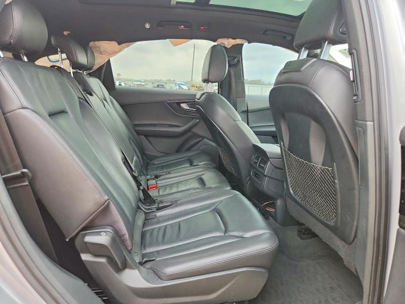 45629686 :رقم المزاد ، WA1LAAF73HD058476 vin ، 2017 Audi Q7 مزاد بيع