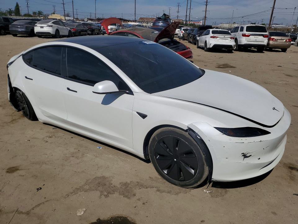 Продаж на аукціоні авто 2024 Tesla Model 3, vin: 5YJ3E1EA2RF854072, номер лоту: 79650205