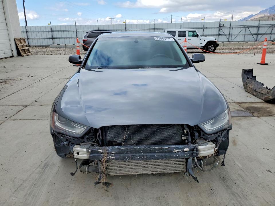 79669715 :رقم المزاد ، WAUFFAFL7EA075177 vin ، 2014 Audi A4 مزاد بيع