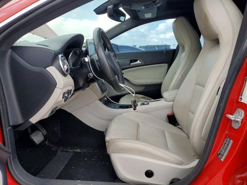 47307576 :رقم المزاد ، WDDSJ4EB8GN393790 vin ، 2016 Mercedes-benz Cla مزاد بيع