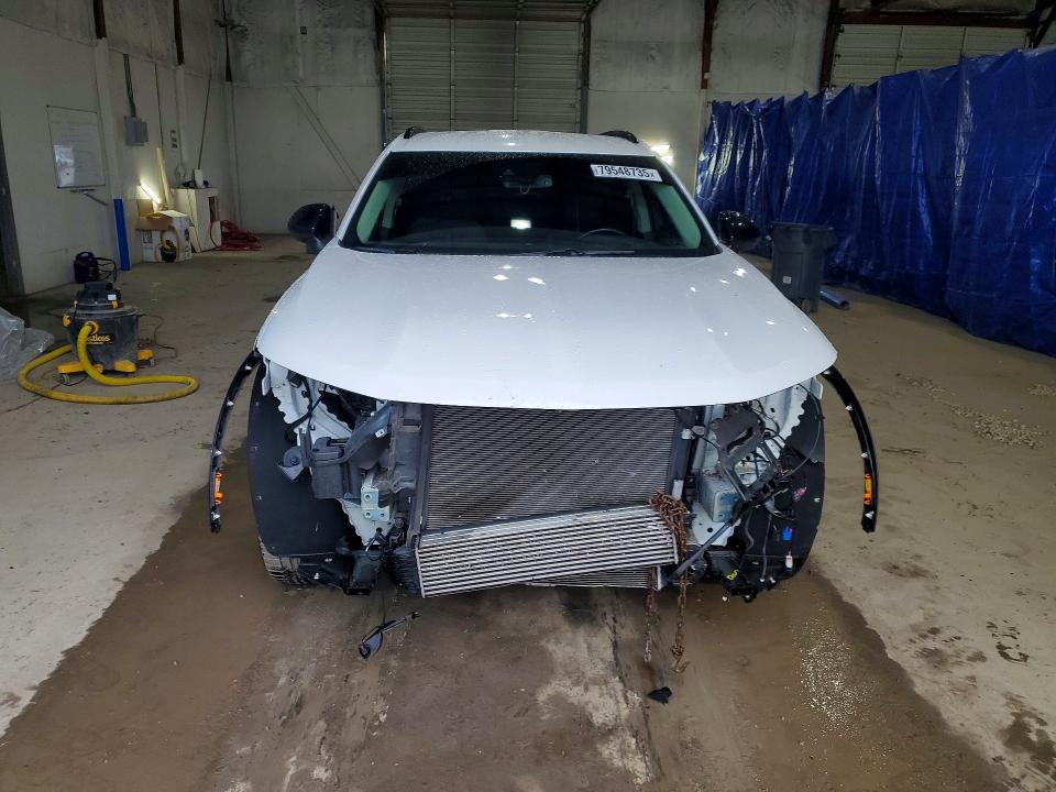 2022 Buick Envision მანქანა იყიდება აუქციონზე, vin: LRBAZLR43ND019142, აუქციონის ნომერი: 79548735