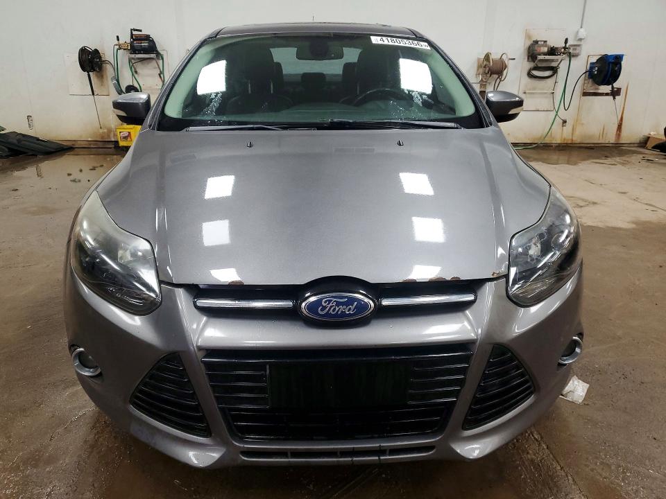 41805366 :رقم المزاد ، 1FAHP3J24CL194671 vin ، 2012 Ford Focus مزاد بيع
