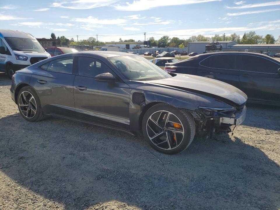 Продажа на аукционе авто 2024 Audi Rs E-tron Gt, vin: WAUBHBFW1R7900657, номер лота: 46016686