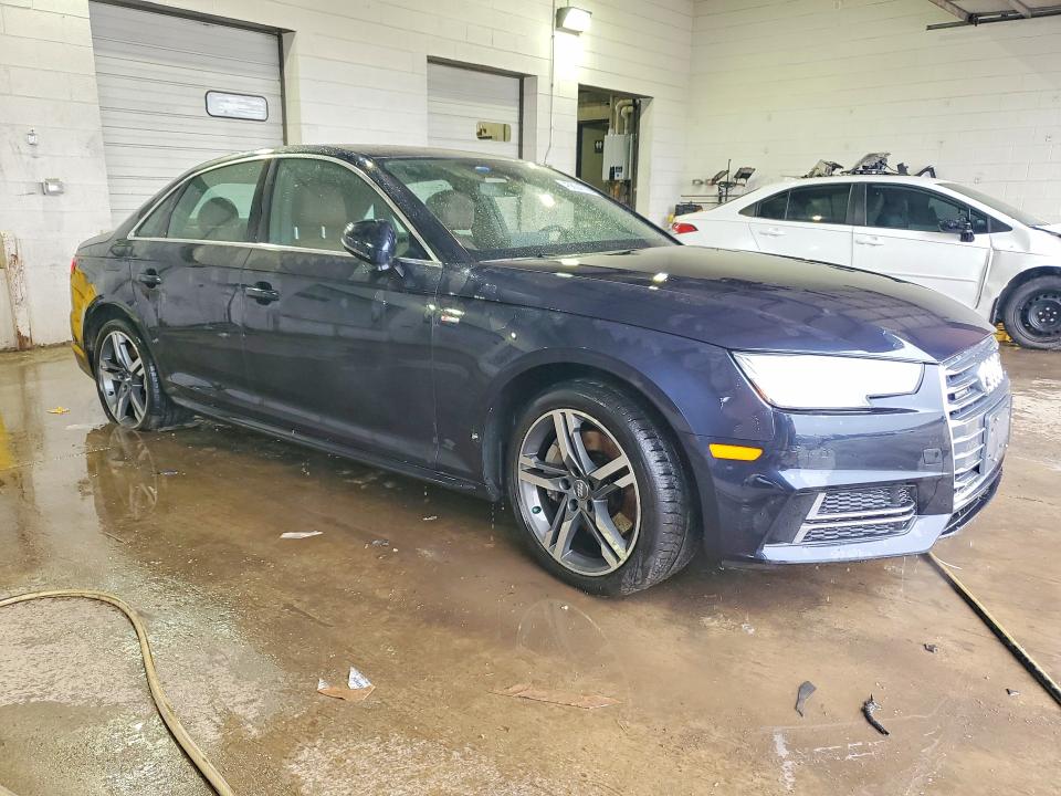 Продаж на аукціоні авто 2017 Audi A4, vin: WAUENAF46HN063400, номер лоту: 45604766