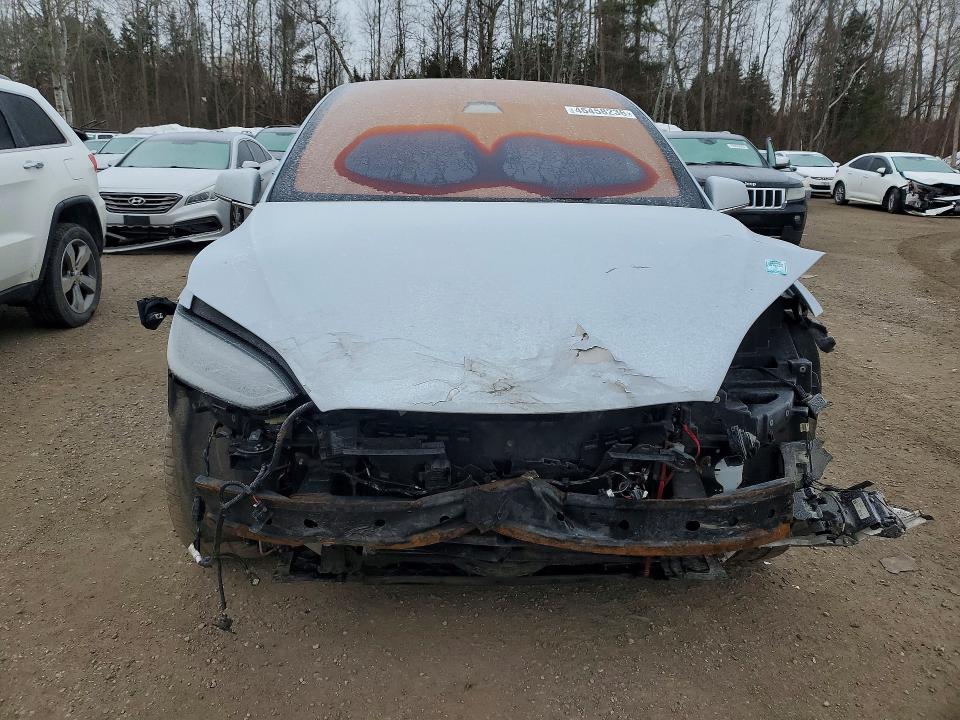45458236 :رقم المزاد ، 5YJXCDE2XJF099811 vin ، 2018 Tesla Model X مزاد بيع