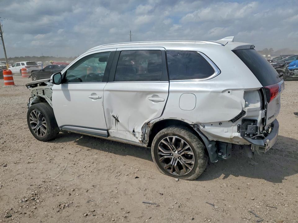 Продаж на аукціоні авто 2018 Mitsubishi Outlander, vin: JA4AD3A39JZ054519, номер лоту: 41980836