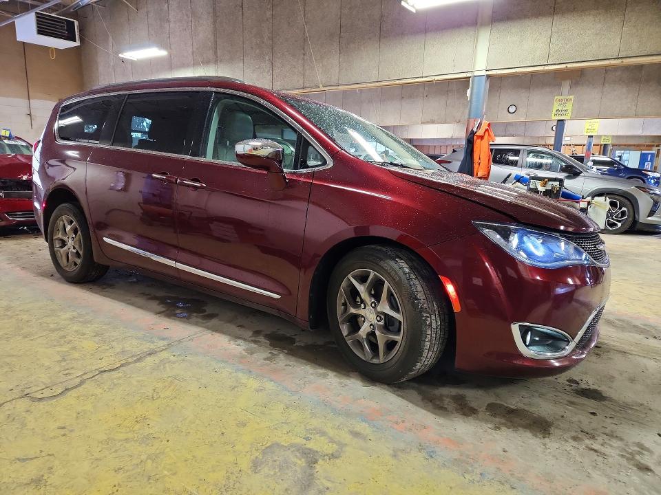 Продаж на аукціоні авто 2017 Chrysler Pacifica, vin: 2C4RC1GG9HR531478, номер лоту: 45949386