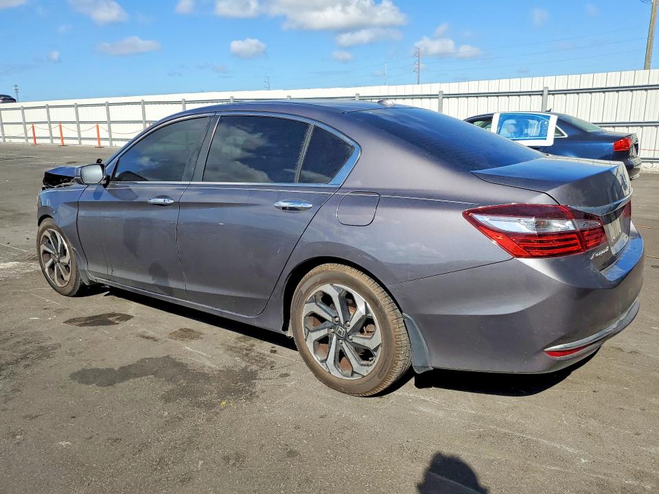 47894816 :رقم المزاد ، 1HGCR2F7XGA091013 vin ، 2016 Honda Accord مزاد بيع