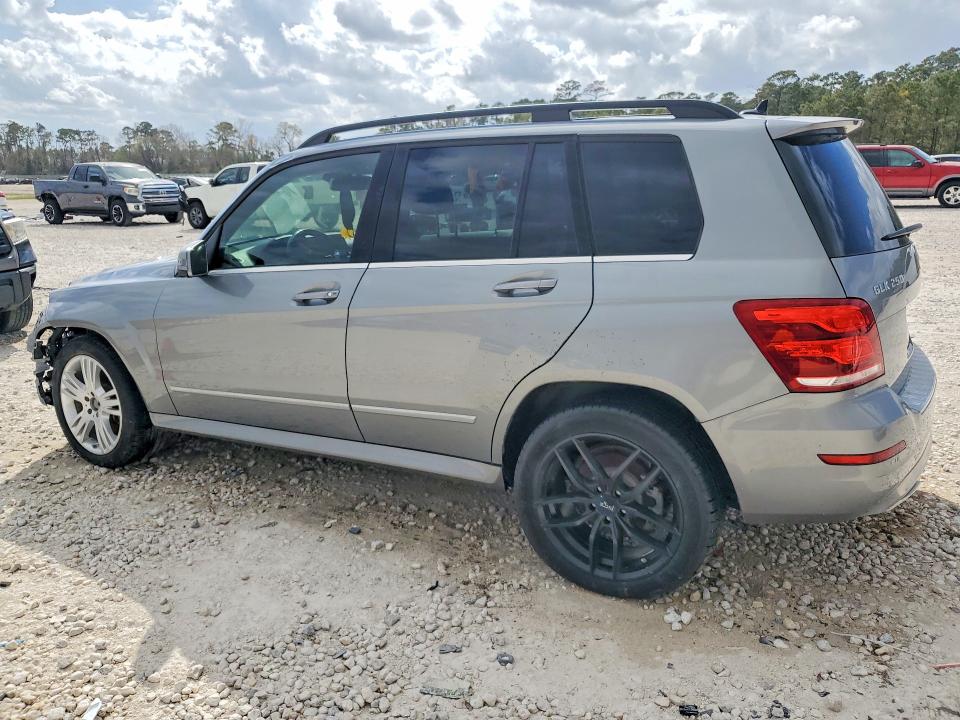 Продаж на аукціоні авто 2015 Mercedes-benz Glk, vin: WDCGG0EB9FG363802, номер лоту: 79830445