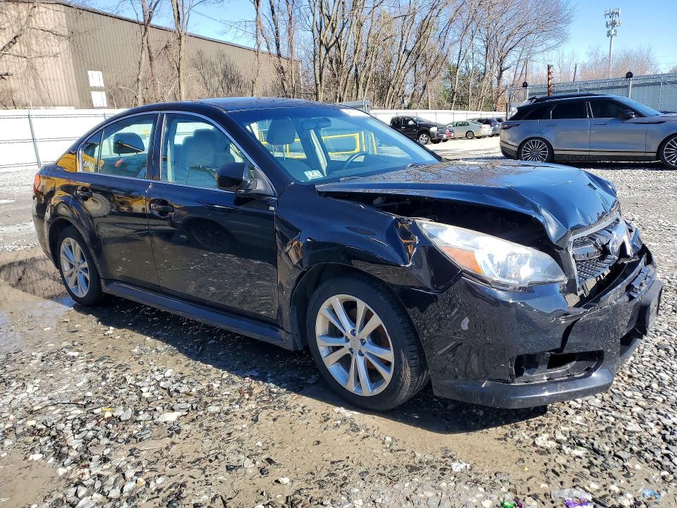 46311876 :رقم المزاد ، 4S3BMBC68D3039416 vin ، 2013 Subaru Legacy مزاد بيع