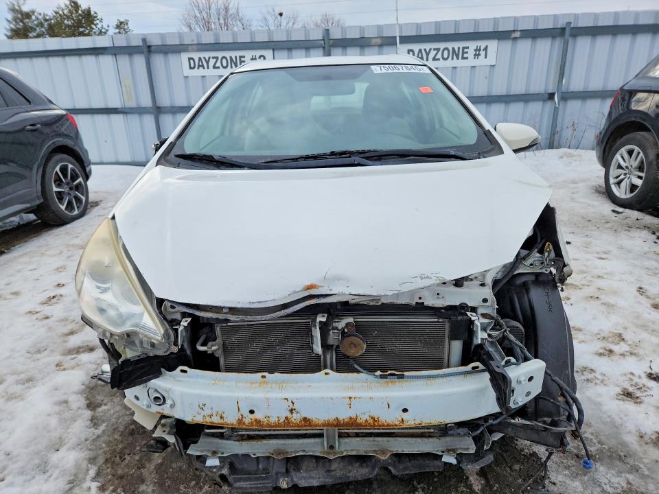 Aukcja sprzedaży 2013 Toyota Prius C, vin: JTDKDTB37D1539432, numer aukcji: 75067845