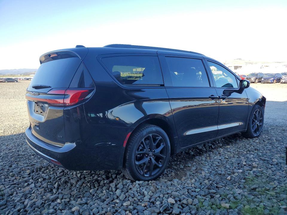 2026 Chrysler Pacifica მანქანა იყიდება აუქციონზე, vin: 2C4RC3BG1TR202883, აუქციონის ნომერი: 79810425