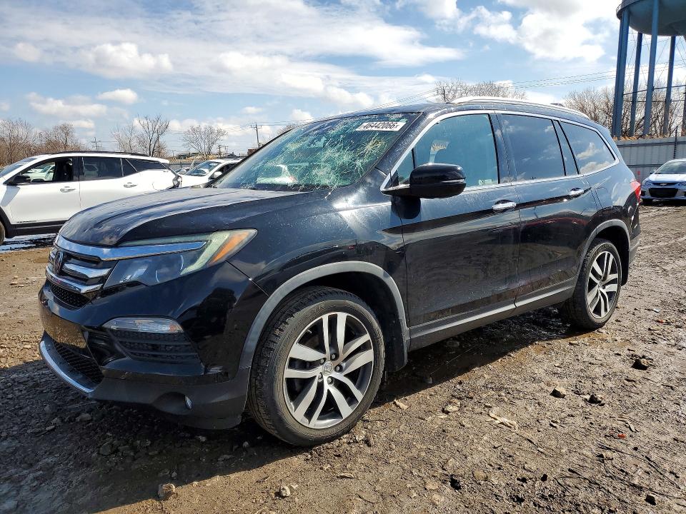 46442066 :رقم المزاد ، 5FNYF6H95JB051326 vin ، 2018 Honda Pilot مزاد بيع
