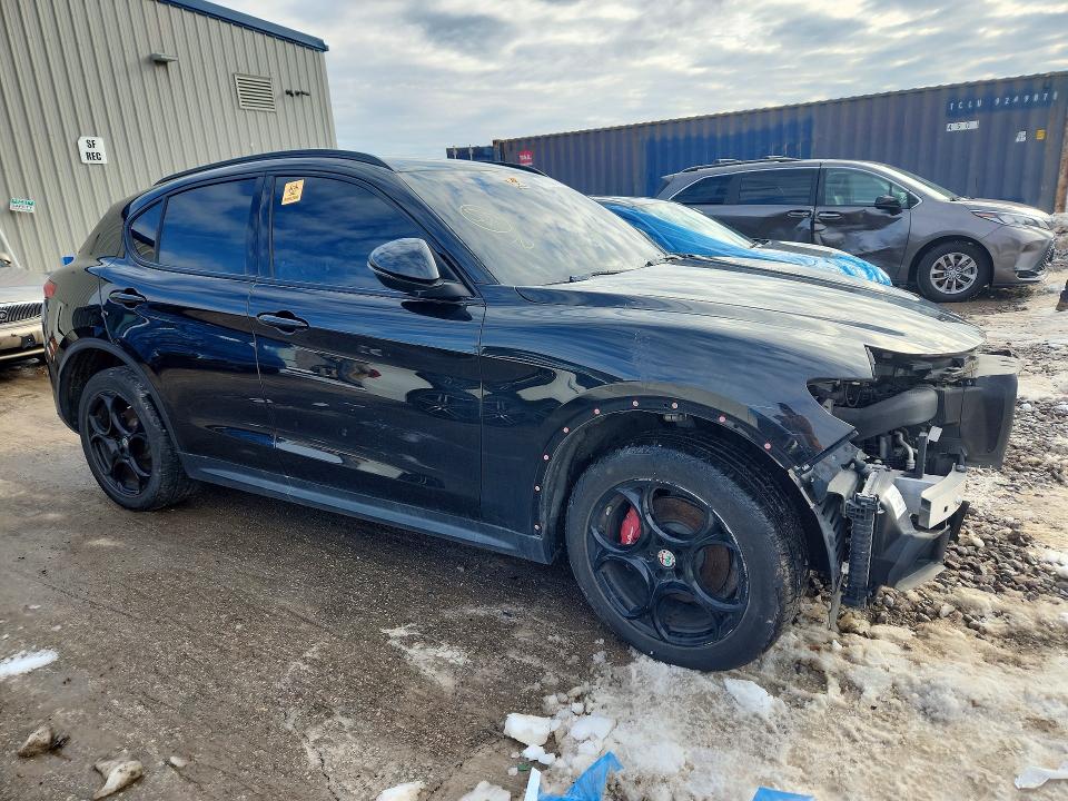 2018 Alfa Romeo Stelvio მანქანა იყიდება აუქციონზე, vin: ZASFAKPN2J7B85172, აუქციონის ნომერი: 91001485