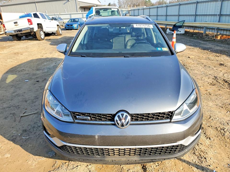 2017 Volkswagen Golf Alltrack მანქანა იყიდება აუქციონზე, vin: 3VWH17AU0HM517489, აუქციონის ნომერი: 41874756