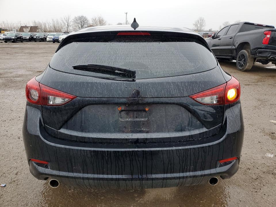 47403846 :رقم المزاد ، 3MZBN1M30JM225888 vin ، 2018 Mazda 3 مزاد بيع