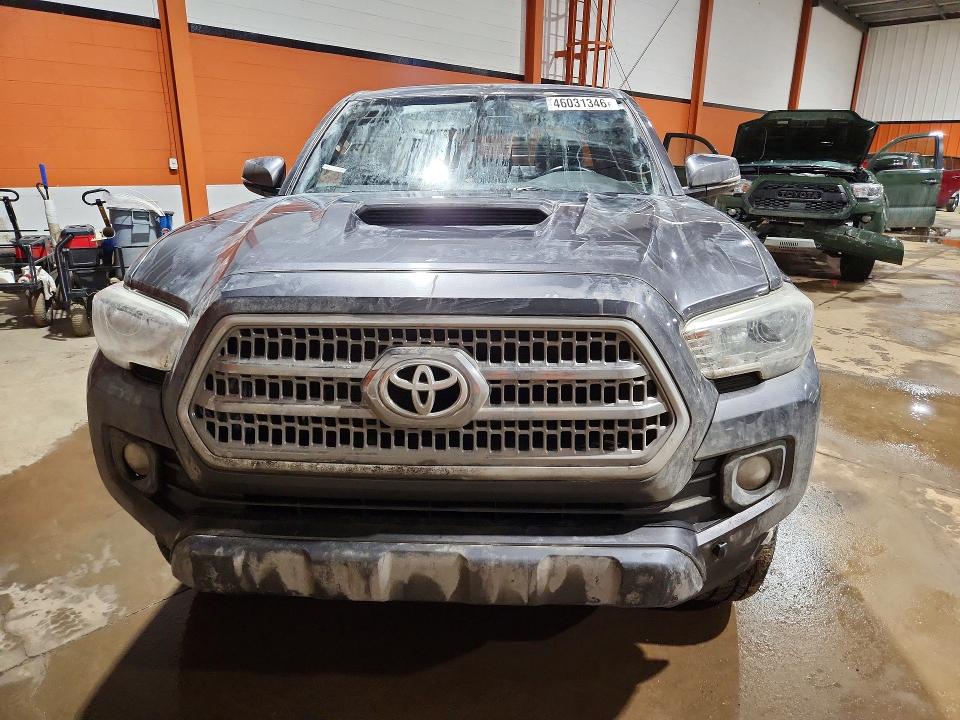 Aukcja sprzedaży 2016 Toyota Tacoma, vin: 5TFDZ5BN3GX012285, numer aukcji: 46031346