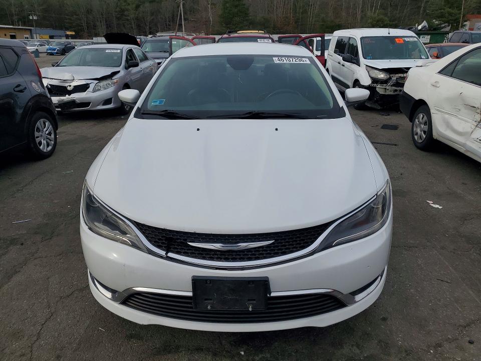Продаж на аукціоні авто 2015 Chrysler 200, vin: 1C3CCCAB7FN558904, номер лоту: 46107296