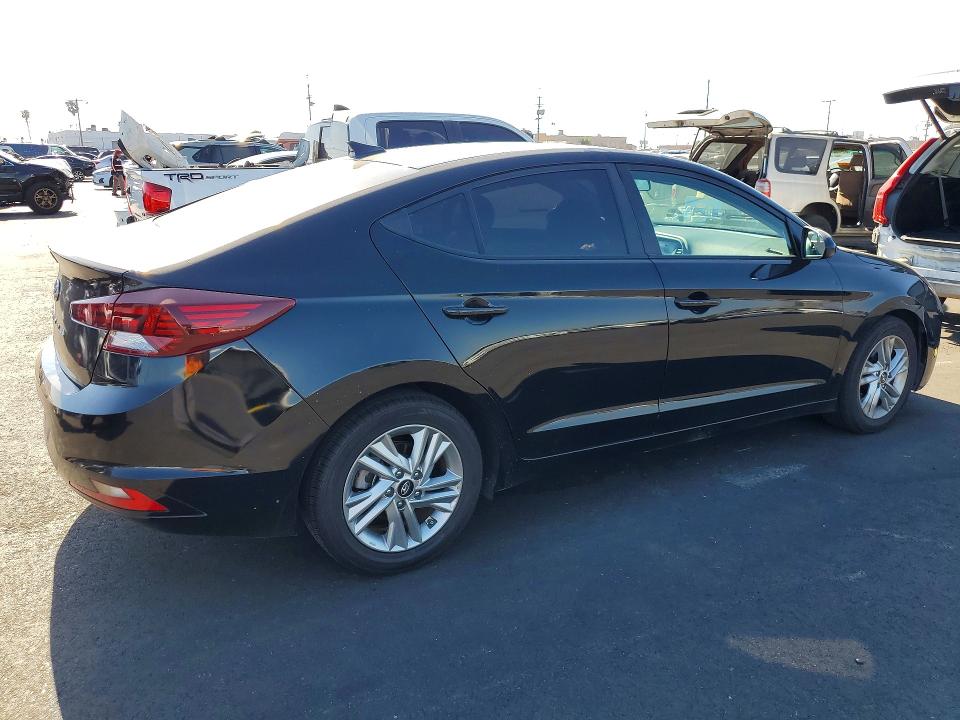 Продажа на аукционе авто 2019 Hyundai Elantra, vin: KMHD84LF1KU843486, номер лота: 41839936