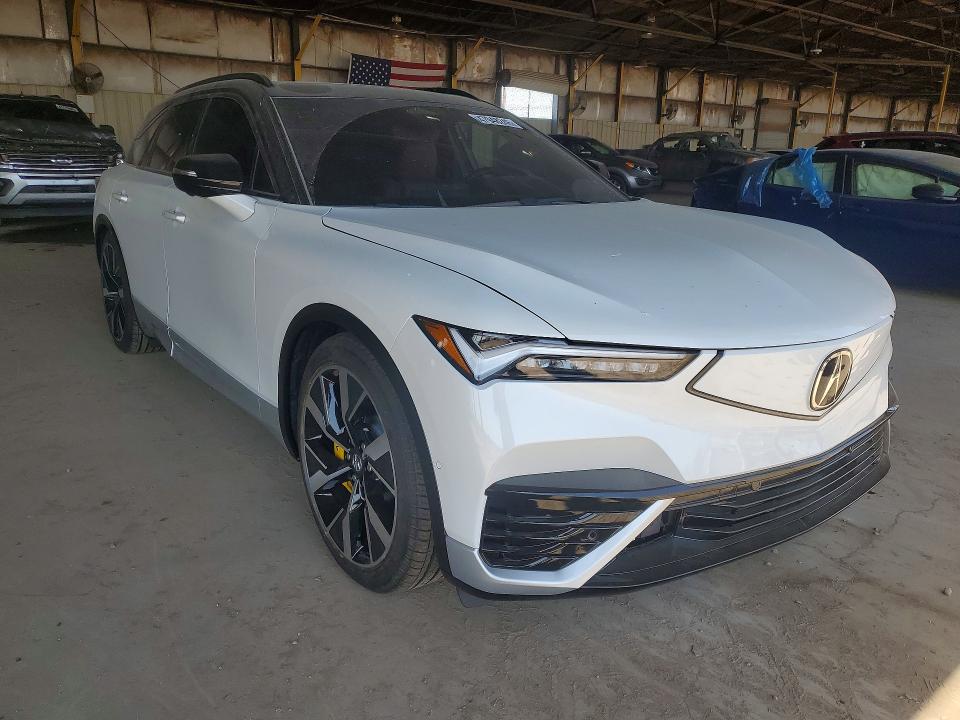 2024 Acura Zdx მანქანა იყიდება აუქციონზე, vin: 4W5XHPRL1RZ518384, აუქციონის ნომერი: 47948246
