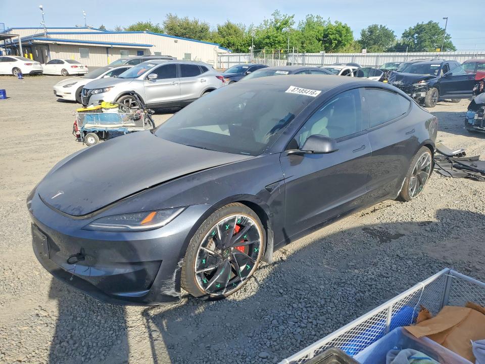 Продаж на аукціоні авто 2024 Tesla Model 3, vin: 5YJ3E1ET2RF832011, номер лоту: 47185416