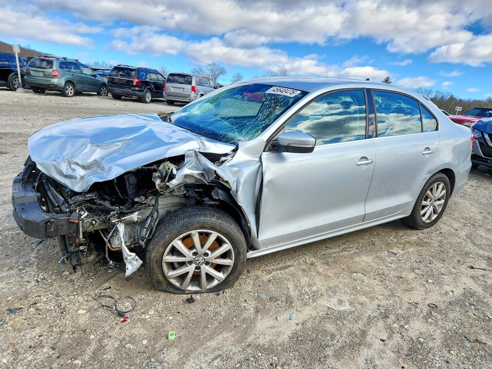 45640476 :رقم المزاد ، 3VWDP7AJ5DM298526 vin ، 2013 Volkswagen Jetta مزاد بيع