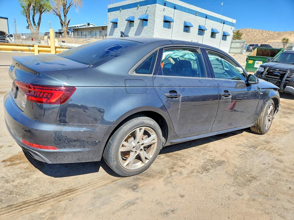 46638206 :رقم المزاد ، WAUKMAF47JA225442 vin ، 2018 Audi A4 مزاد بيع