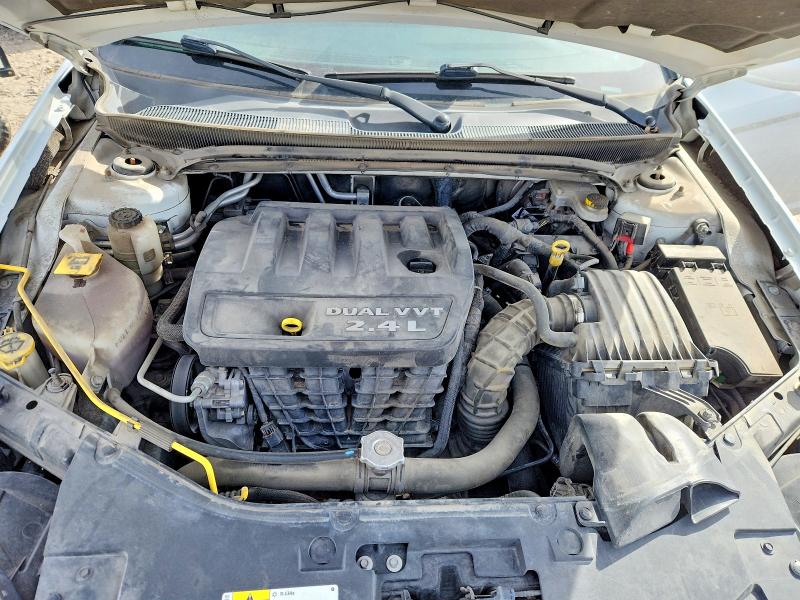 2013 Chrysler 200 მანქანა იყიდება აუქციონზე, vin: 1C3CCBAB4DN734587, აუქციონის ნომერი: 45636136