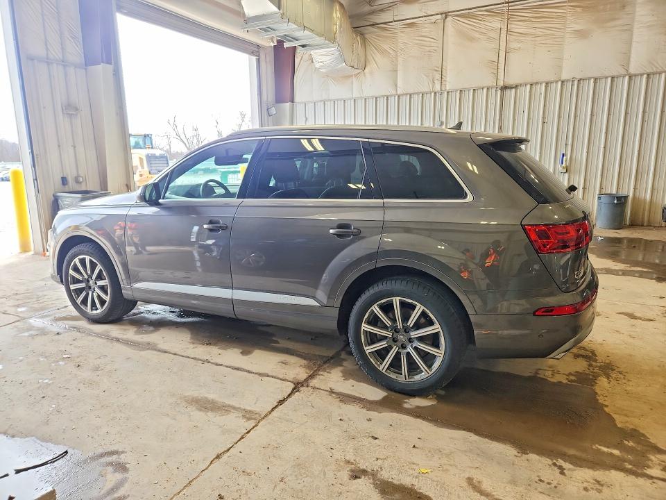 46209036 :رقم المزاد ، WA1VAAF73KD011710 vin ، 2019 Audi Q7 مزاد بيع