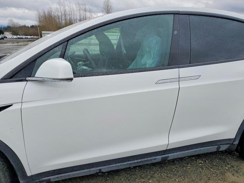 Продажа на аукционе авто 2020 Tesla Model X, vin: 5YJXCDE20LF304359, номер лота: 46051446