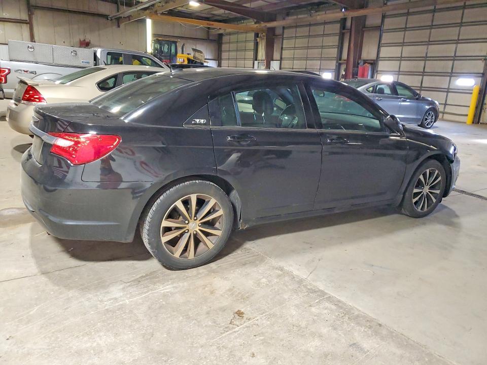 Продаж на аукціоні авто 2014 Chrysler 200, vin: 1C3CCBBB0EN159369, номер лоту: 46405186