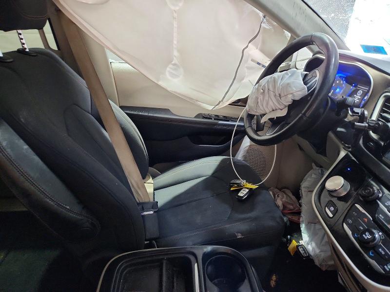 2019 Chrysler Pacifica მანქანა იყიდება აუქციონზე, vin: 2C4RC1FG8KR686614, აუქციონის ნომერი: 41774666