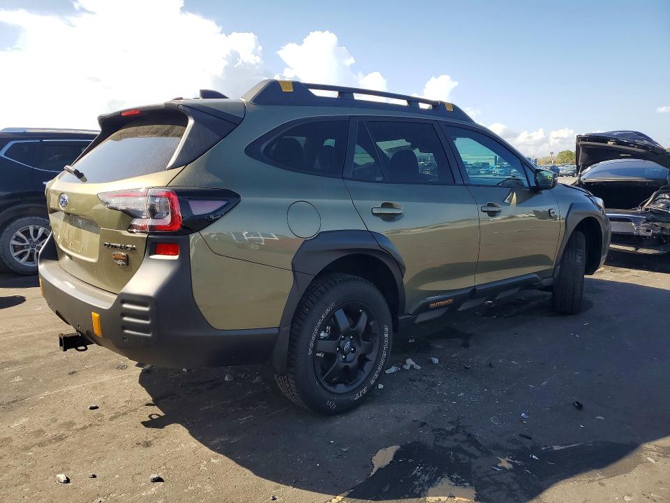 41790476 :رقم المزاد ، 4S4BTGUD0S3321779 vin ، 2025 Subaru Outback مزاد بيع