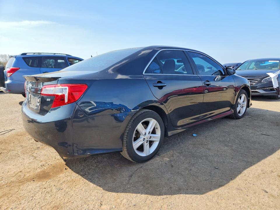 2013 Toyota Camry მანქანა იყიდება აუქციონზე, vin: 4T1BF1FK8DU286888, აუქციონის ნომერი: 47999316