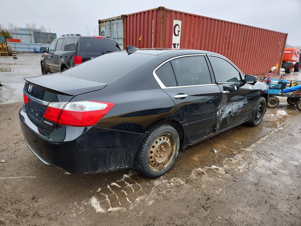 Продаж на аукціоні авто 2015 Honda Accord Hybrid 4d, vin: 1HGCR6F39FA800548, номер лоту: 45643786