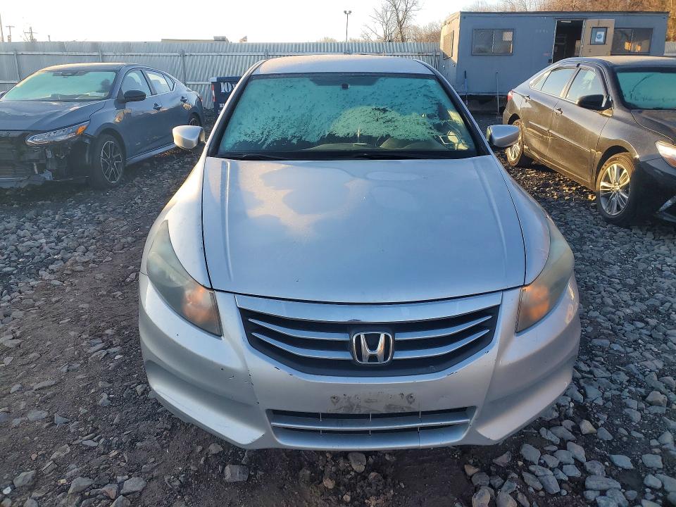 2012 Honda Accord მანქანა იყიდება აუქციონზე, vin: 1HGCP2F61CA152532, აუქციონის ნომერი: 47466206