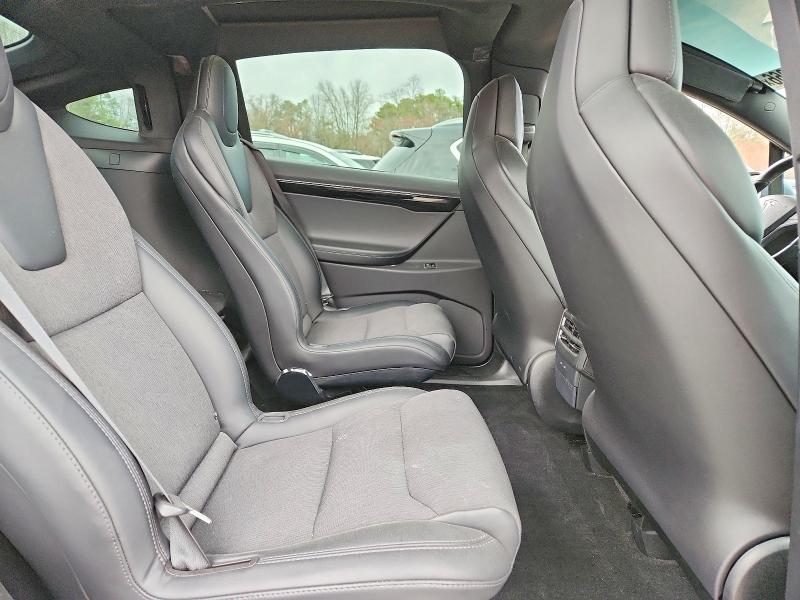 Продаж на аукціоні авто 2018 Tesla Model X, vin: 5YJXCBE27JF137841, номер лоту: 42075366