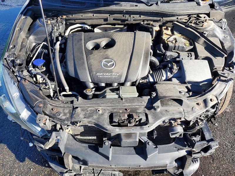 41710856 :رقم المزاد ، 3MZBM1V72FM168704 vin ، 2015 Mazda 3 مزاد بيع