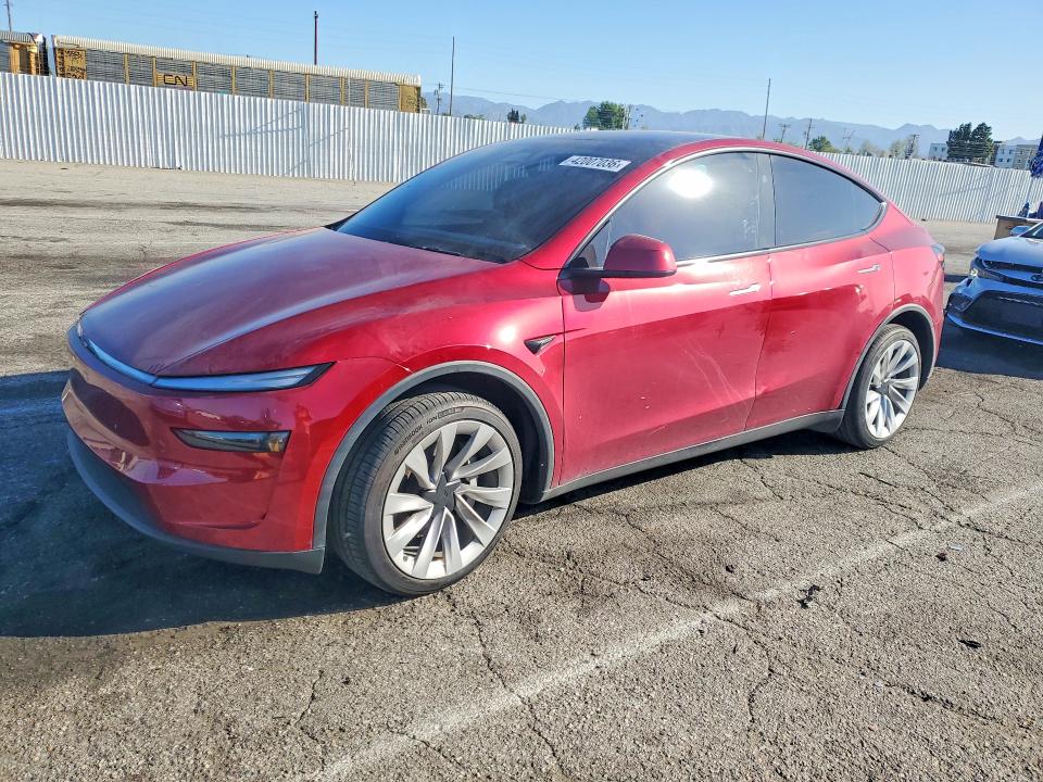 42007036 :رقم المزاد ، 7SAYGDEE0TF327775 vin ، 2026 Tesla Model Y مزاد بيع