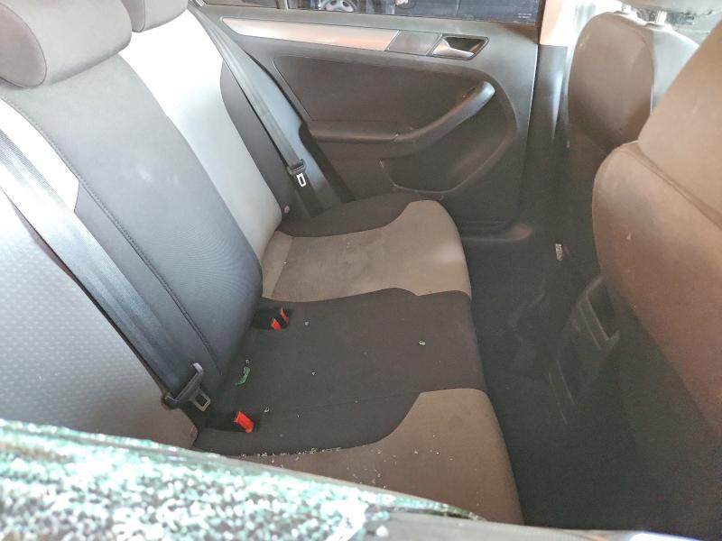 47632136 :رقم المزاد ، 3VW2B7AJ1HM381303 vin ، 2017 Volkswagen Jetta مزاد بيع